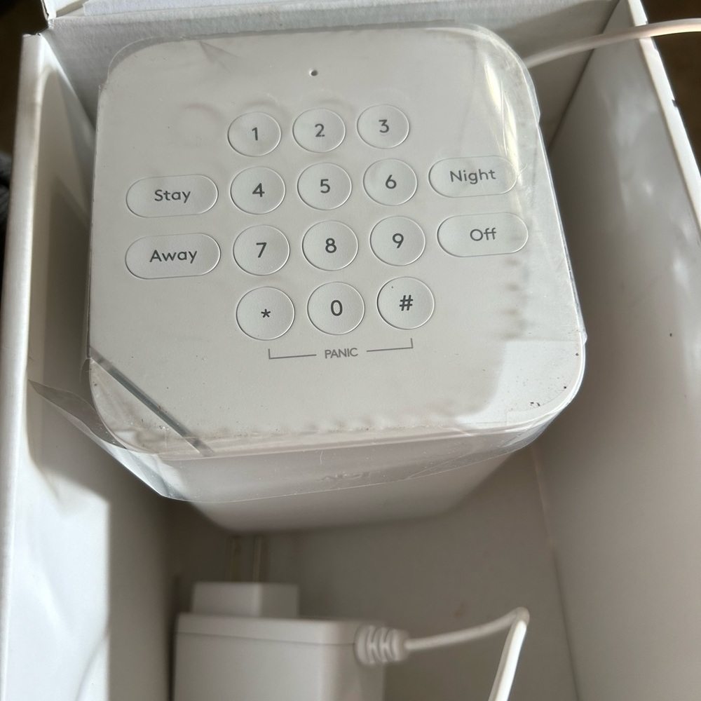 Home security system - Picture 4 of 13